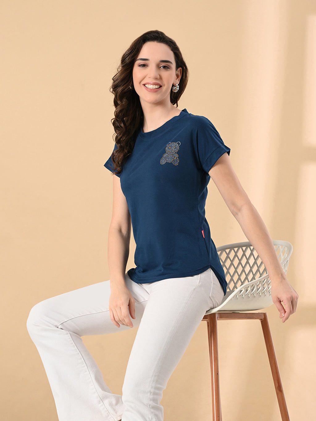 High-Low Hem Women’s T-Shirt with Crystal Print – Casual & Comfy