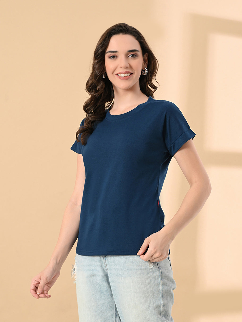 Stylish Up & Down Women’s High-Low Hem T-Shirt – Premium Cotton Lycra, Seamless Sleeves, Round Neck Casual & Active Wear Girls T-Shits