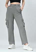 Women’s High Rise Baggy Cargo Jeans with 4 Deep Pockets – Stretchable & Stylish